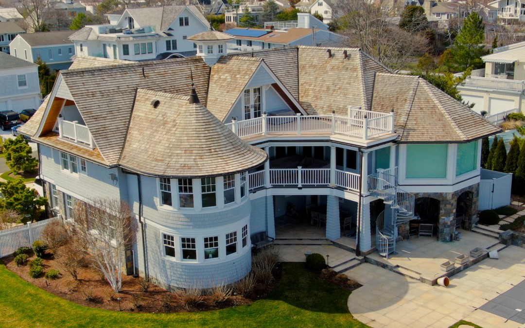 The Art of Wood Roofs in Connecticut