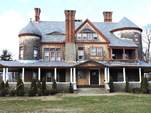 Synthetic Slate on a Glastonbury, CT Victorian Residence
